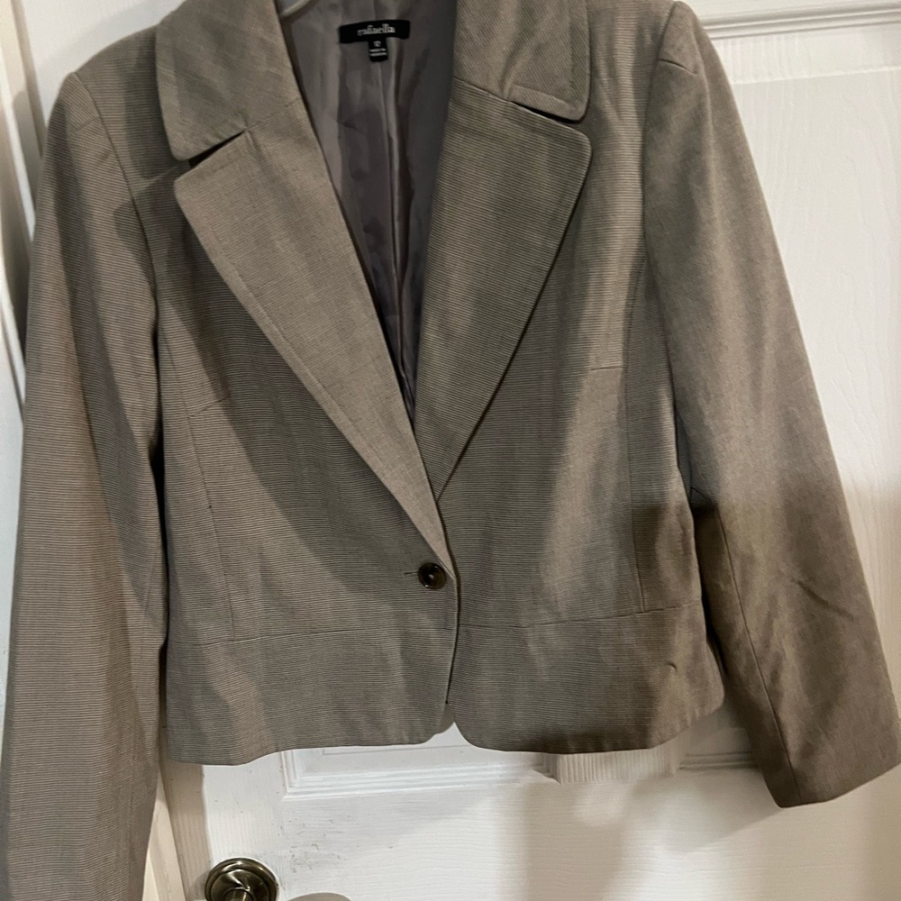 Rafaella women’s lined suit jacket size 12